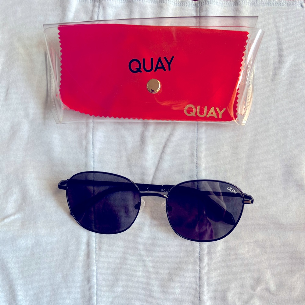 QUAY JEZEBELL SUNGLASSES
